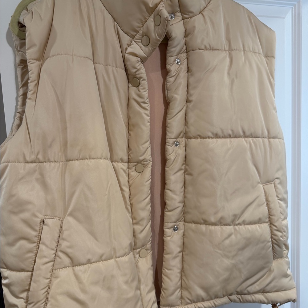 Lumiere Cream Puffer Vest